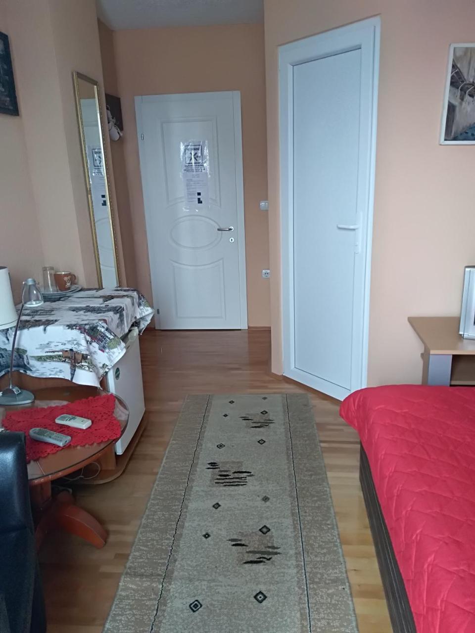 Durmitor Apartment Kumanovo Luaran gambar