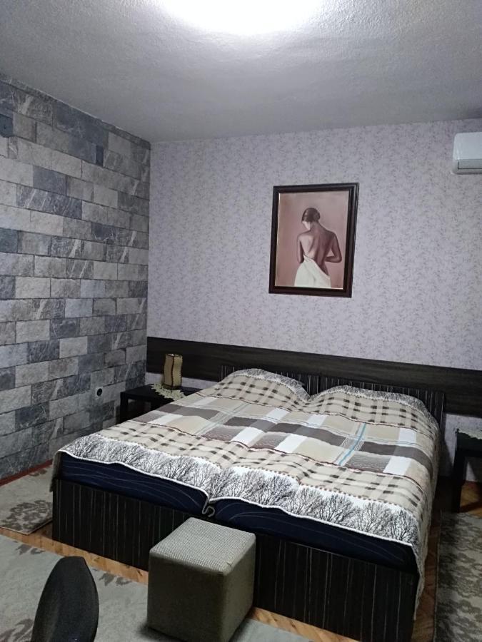 Durmitor Apartment Kumanovo Luaran gambar